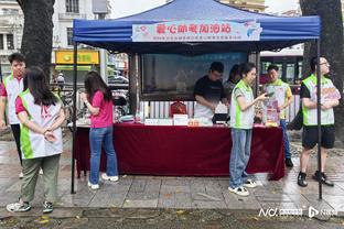 邮报：热刺冬窗优先考虑防线，对乔-戈麦斯、托迪博等人感兴趣